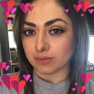 Meet your Posher, Luz adriana